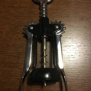 コルク抜き 黒の画像
