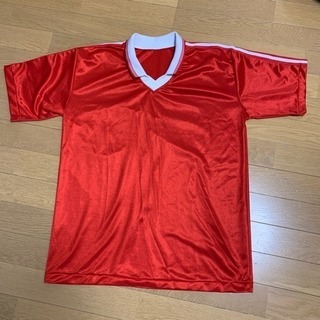 美品‼️メンズ ジャージ シャツ 赤 サッカー 練習ユニフォーム