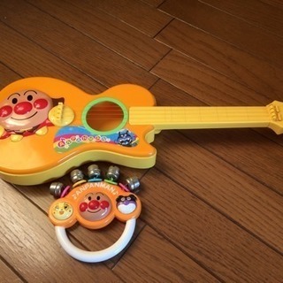 【美品】アンパンマンギター & 鈴
