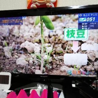 シャープ　AQUOS　32型液晶テレビ　中古　LC-32E8