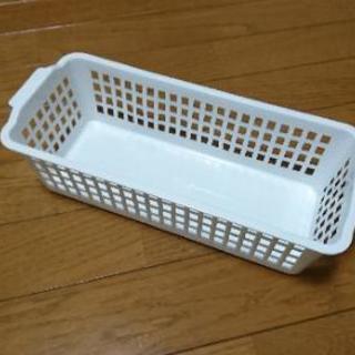 小物収納カゴ