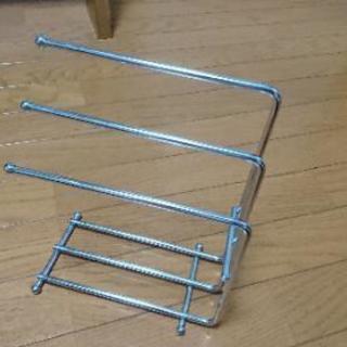 ステンレス製タオルかけ