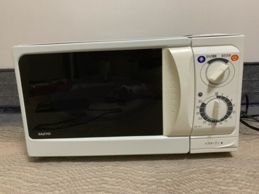 SANYO✨電子レンジ2004年製✨です