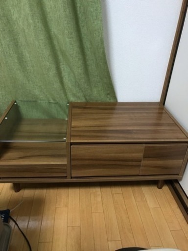 ローボード（化粧台にもなります）