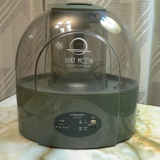 コロナ　超音波式加湿器　グリーンイルミ付き　シンプル操作