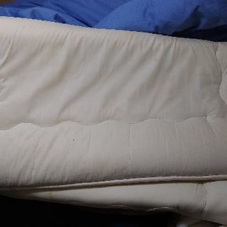 セミダブル敷き布団