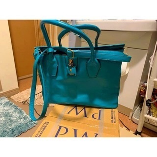 rienda バッグの画像