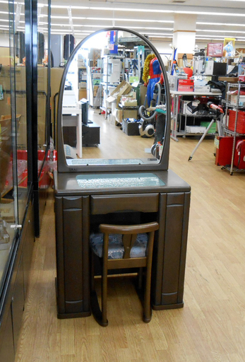 大塚家具 ドレッサー  幅696×奥行392×高さ1486mm クローネ 鏡台 1面木製 椅子付 OTSUKA PayPay(ペイペイ)決済可能 札幌市 清田区 平岡