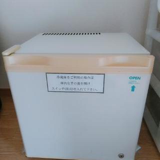 小型冷蔵庫