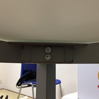 最終お値下げ！オシャレなガラスダイニングテーブルの画像