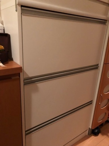 靴箱【お譲り先決定しております】