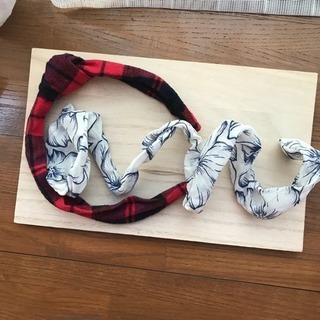 【お話し中】中古 ヘアアクセサリー8点セットの画像