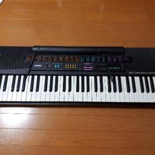 18K0030 6　CASIO　カシオ CTK-520L 　キー...