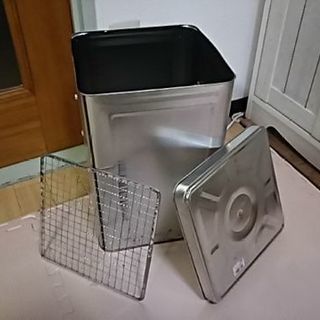自作の燻製器