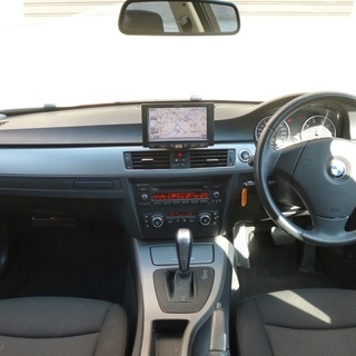 検査31年10月BMW320iツーリング カロッツェリアHDDナビ/音楽録音/DVD再生/バックカメラ/電子キー/プッシュスタート/クリムゾンレッド/HID/ETCの画像