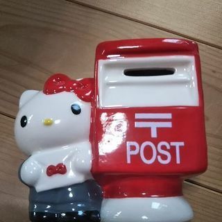 キティちゃん貯金箱