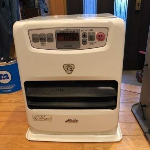 ●Aladdin アラジン石油ファンヒーター AKF-P32AN 4.0Lタンク