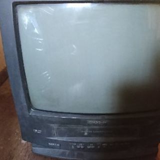 テレビデオ一体型14インチ ジャンク