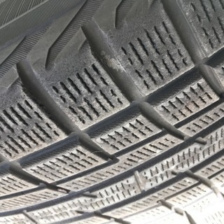 スタッドレスタイヤ アルミホイール ４本 YOKOHAMA ICEGUARD30 お取引中の画像