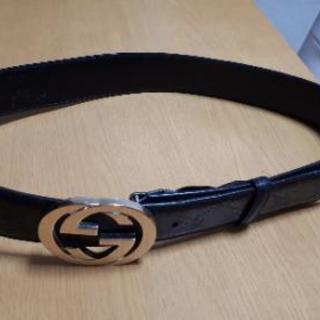 GUCCI グッチ 黒ベルト