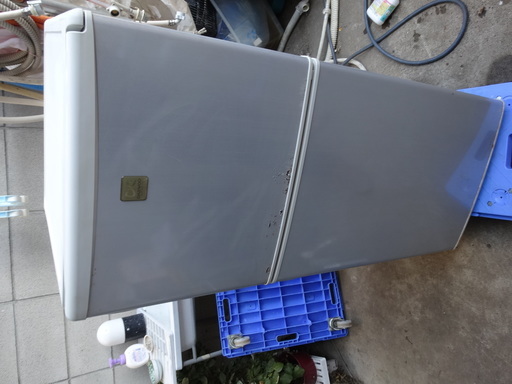 西４１７　大宇電子　２ドア冷蔵庫　１１２L　DRF-113TK