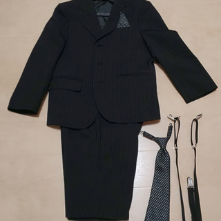 キッズ用セットアップスーツ（男の子110cm）