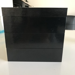 おせちの箱3段