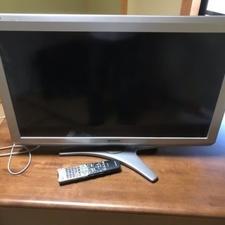 32型テレビ。