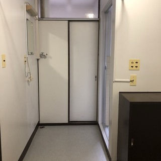 【成約済】桑野2DKアパート 共益費込 敷礼無 フリーレント1ヶ月付 - 不動産
