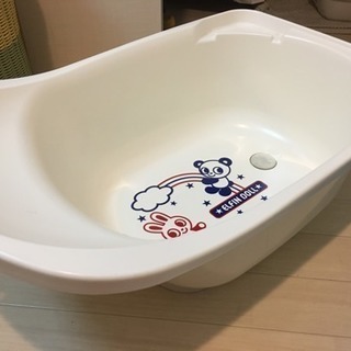 ベビーバス差し上げます。