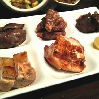 神保町駅徒歩2分 炭火焼き和食居酒屋 キッチンスタッフ募集の画像