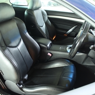 【車検２年付】  日産 スカイラインクーペ 3.7 370GT タイプP 黒革シート/HDDナビ/バックモニター☆自社ローン・オートローン全国対応の画像