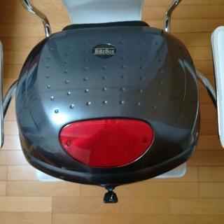 【使用2ヶ月】バイクボックス　ヘルメット収納などに
