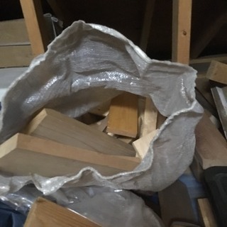 建築廃材 など 無料で。の画像