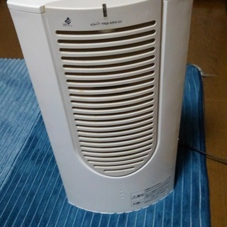電気ファンヒーター