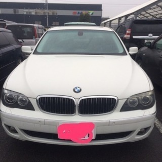 BMW750i