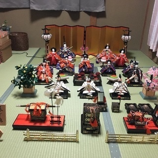 ひな人形の画像