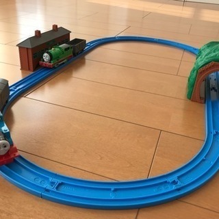 プラレール  トーマス&パーシー＆貨車