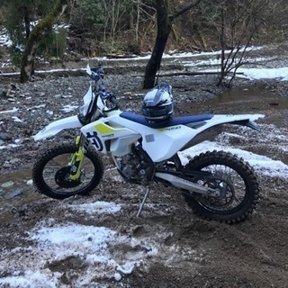 一緒にオフロードバイク走りませんか(^^)