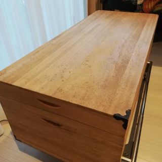 総桐の衣装箱