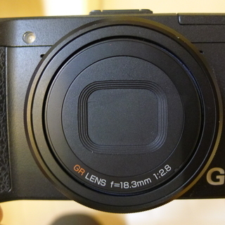 RICOH】GR APS-CサイズCMOSセンサー