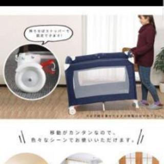 ベビーベッドの画像