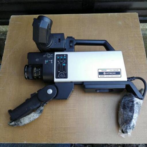 HITACHI・カラービデオカメラ・VK-C800Rジャンク
