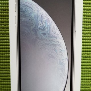 ★新品未使用★iPhone XR 64GB ホワイト simフリー