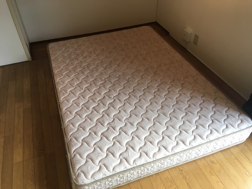 【1月16日までに発送またはお引き取りの方限定】フランスベッド ダブルベッド マットレス 使用期間約1年