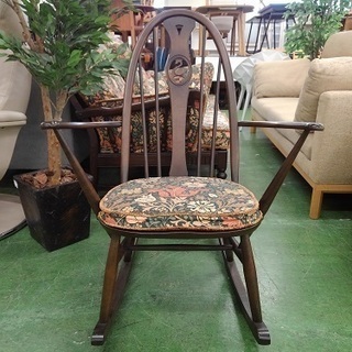 【ERCOL】スワンロッキングチェアのご紹介の画像