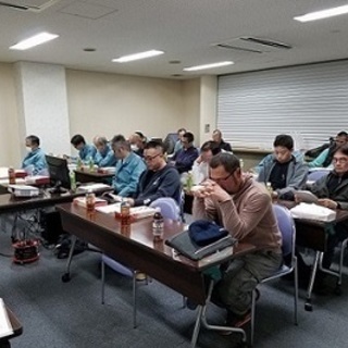 元気な限り７０歳まで働いてください！　４トン トラックドライバー募集 　の画像