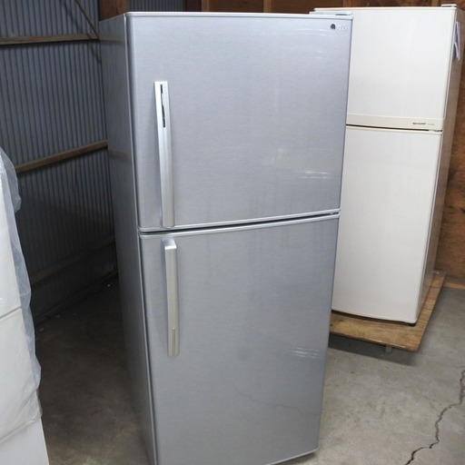 即日受渡可❣️少し大きめ2ドア冷蔵庫 228L 5000円