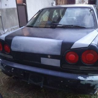 「現在、商談中。」カスタム中。バッテリー新品。ベース車にどうぞ。平成10年式 HR34スカイライン 4ドア 20GT AT車 検無し 原状渡し RAYS17インチホイール ※サイドステップ売却済、車輌のみとなります。の画像