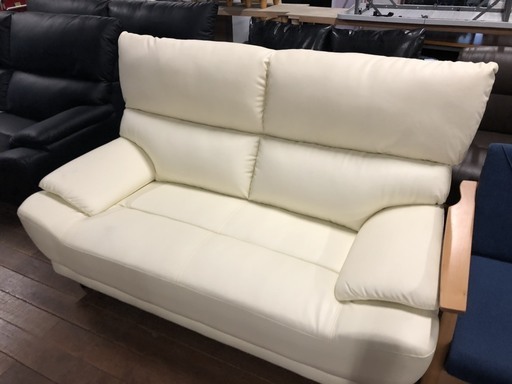 新春特価！ソファー新品未使用！5980円！人気のアイボリー！1/13の12時販売開始です♪